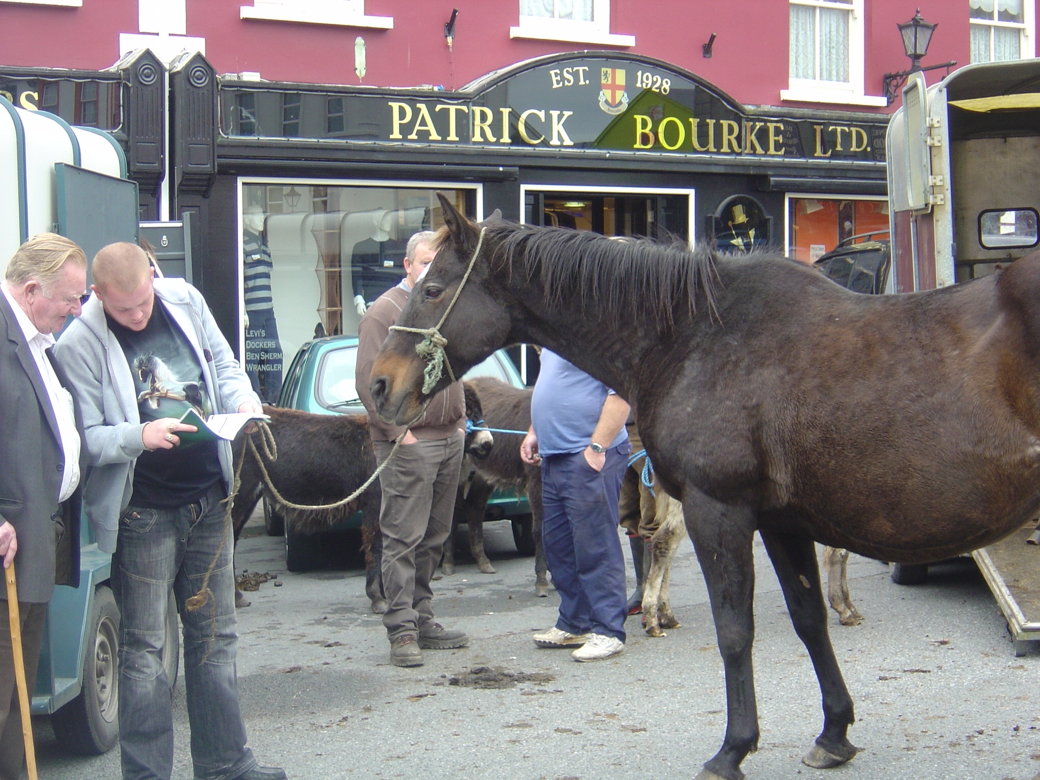 horse-riding-in-ireland-cap-rando-horseback-riding-vacations